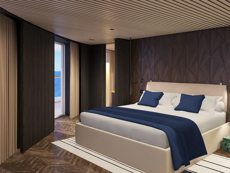 The Haven Deluxe Owner's Suite with Large Balcony